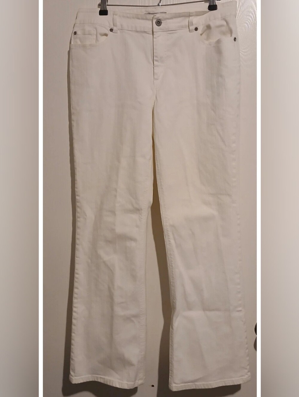 Chico's Platinum Mid Rise Bootcut Jeans Woman's Size 14 White Denim